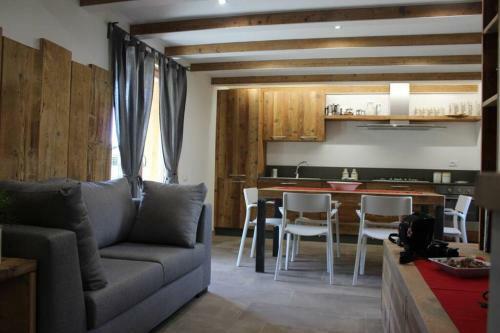 Casa Samuele Novate Mezzola