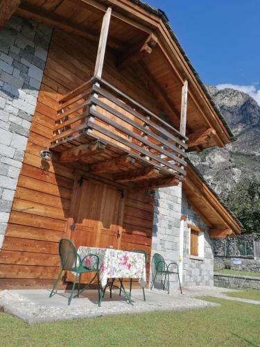 Casa Samuele Novate Mezzola