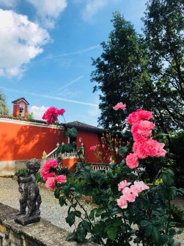 Hostal Charme Of Villa Capannina