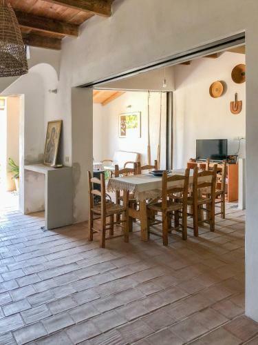 Beni Benius - Typical Restored House In Nurachi