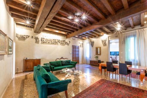 Casa Mian