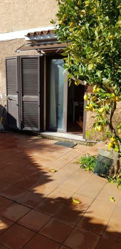 Apartamento Monolocale Con Giardino Indipendente