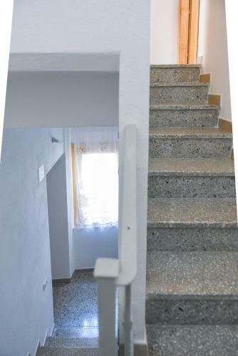 Casa Marta Iun Q1985
