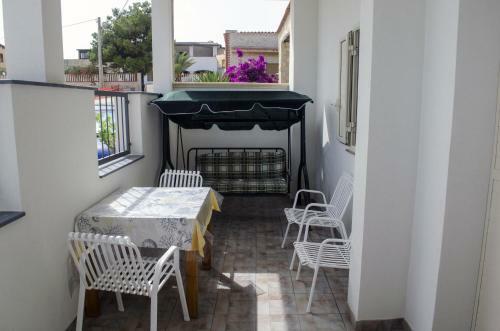 Ansise Apartments