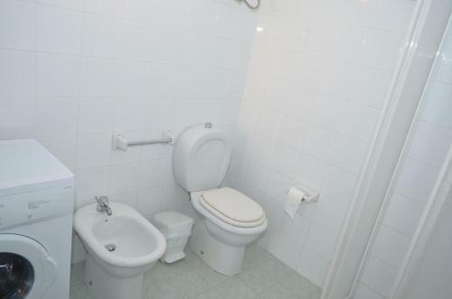 Ansise Apartments