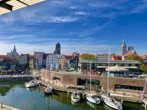 Apartamento Ferienwohnungen Auf Der Hafeninsel Stralsund