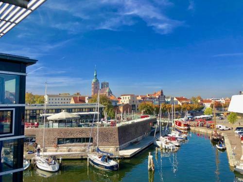 Apartamento Ferienwohnungen Auf Der Hafeninsel Stralsund