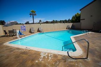 Hotel Aloha Inn