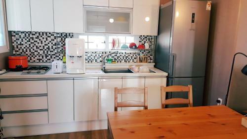 Hostal Gom Guesthouse Myeongdong