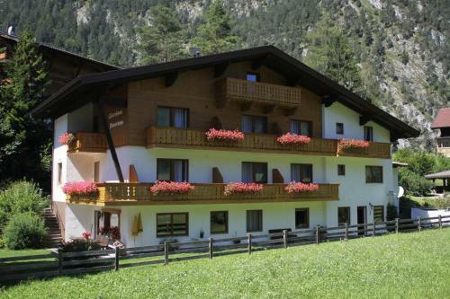 Hostal G�stehaus Panorama