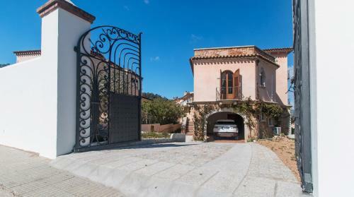 Villa Corrasi Oliena Luxury