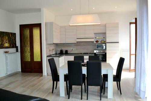 Apartamento Le Grigne Guesthouse - The Garden