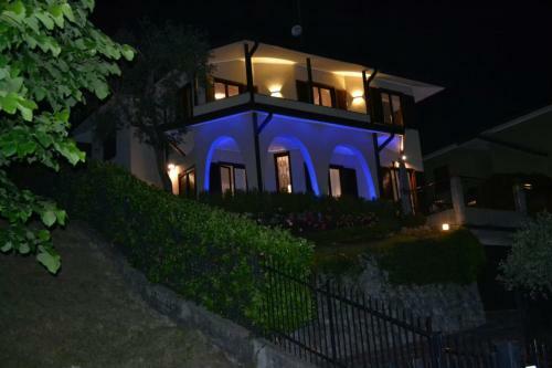 Apartamento Le Grigne Guesthouse - The Garden