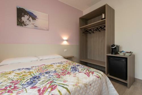 Hostal Nel Conero Affittacamere