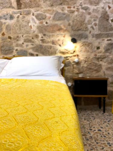 Hostal Canduleri