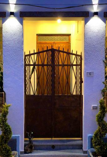 Hostal Canduleri