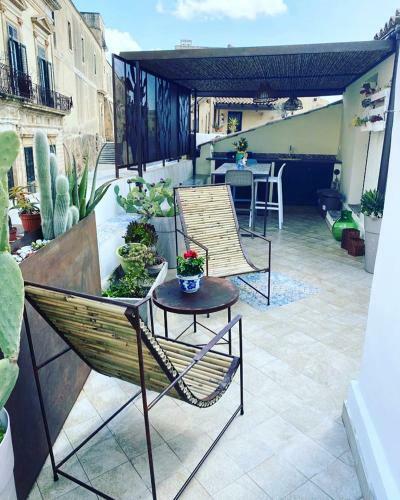 Hostal La Finestra Su Noto
