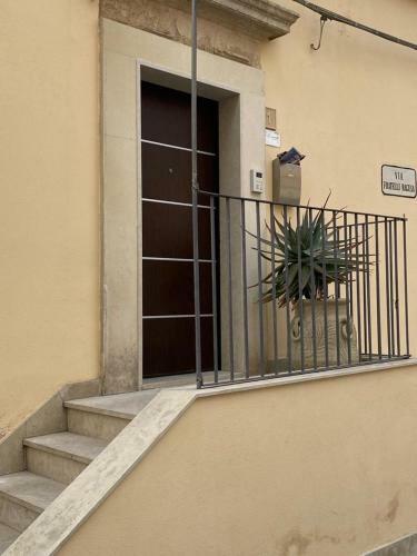 Hostal La Finestra Su Noto