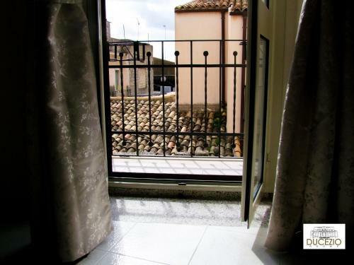 Hostal Ducezio Rooms