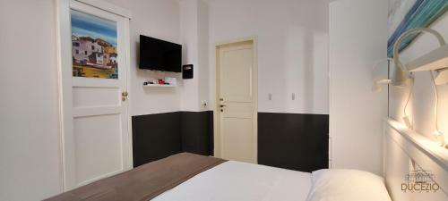 Hostal Ducezio Rooms
