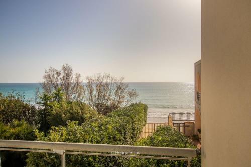 Villa Baia Delle Sirene