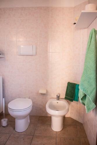 Apartamento Casa Chessa Vardeu_appartamento In Centro Storico