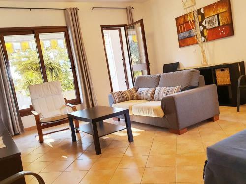 Dommos - Marinaway Apartments