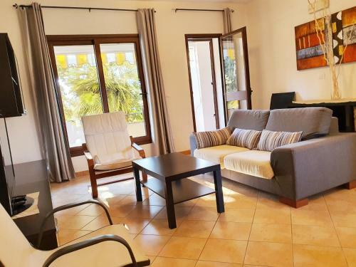 Dommos - Marinaway Apartments
