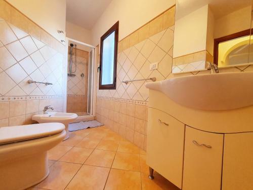 Dommos - Marinaway Apartments
