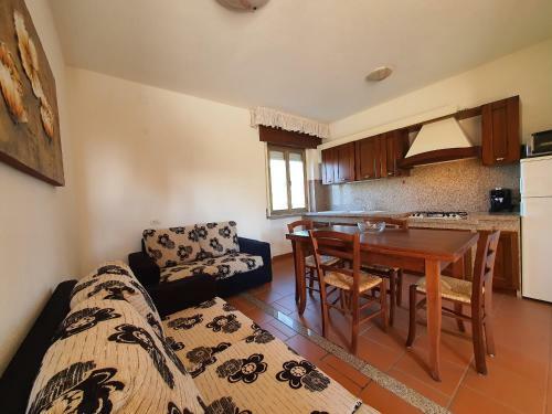 Dommos - Marinaway Apartments