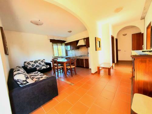Dommos - Marinaway Apartments
