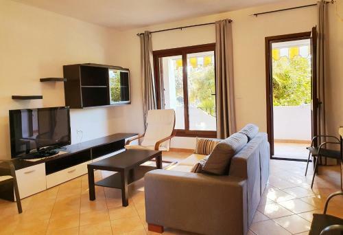 Dommos - Marinaway Apartments