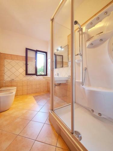 Dommos - Marinaway Apartments