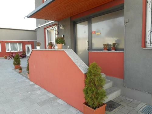 Hostal Pension Alis