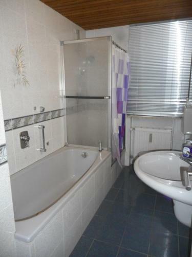 Hostal Pension Alis