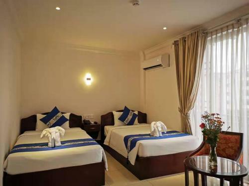 Rain Rock Hotel