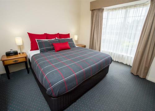 John Pirie Motor Inn