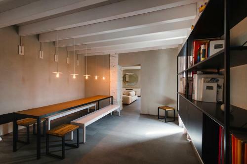 Bed & Breakfast Rara Factory Design House