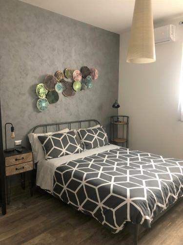 Hostal Industrial Chic House