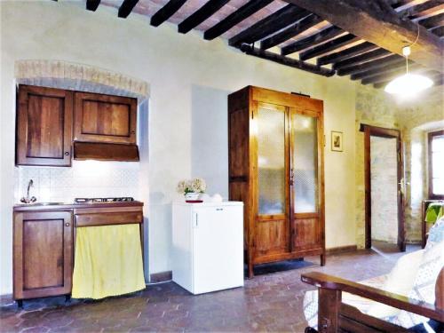 Characteristic Accommodation In Orvieto With A Swimming Pool