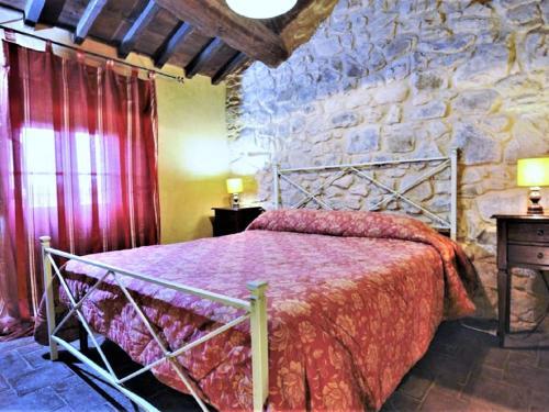 Characteristic Accommodation In Orvieto With A Swimming Pool