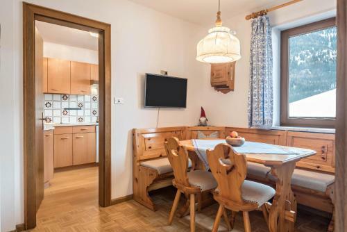 Apartamento Casa Rustica App Saslonch