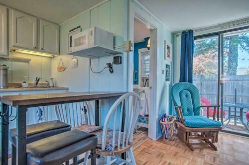 Apartamento Cozy Studio On Cape Cod With Furnished Patio!
