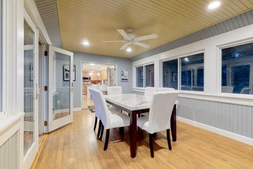 Sandy Neck Oasis