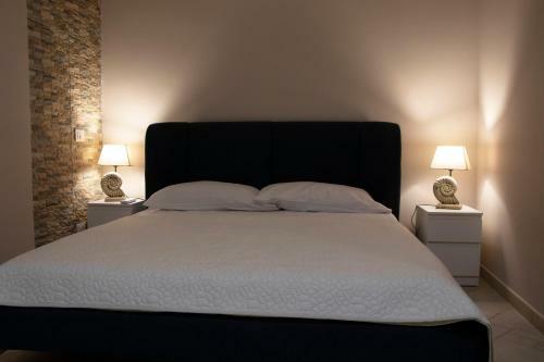 Hostal Athena Luxury Guest House