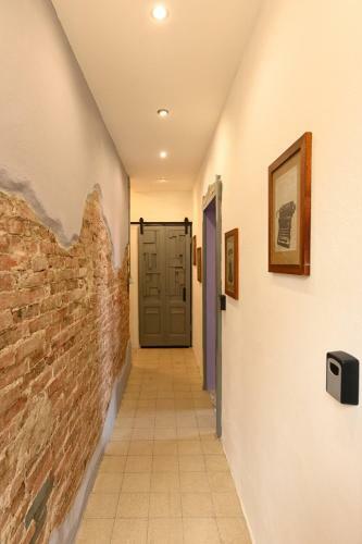 Hostal Urban Blue Guest House