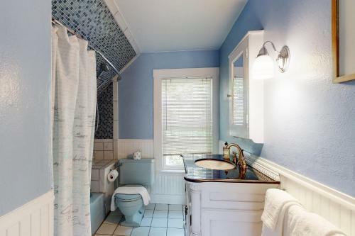 Plum Cove Beach House