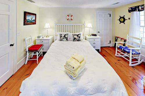 Cape Harbor Retreat