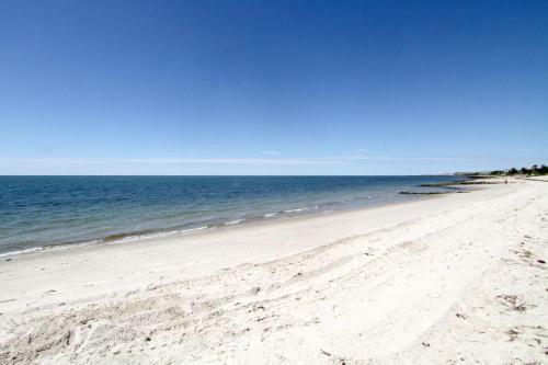 Cape Harbor Retreat