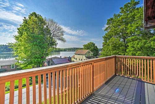 Lakeside Berkshires Home Near Hiking And Skiing